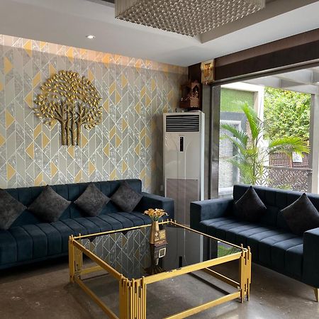 Hotel Royal Livin Βαρανάσι Εξωτερικό φωτογραφία