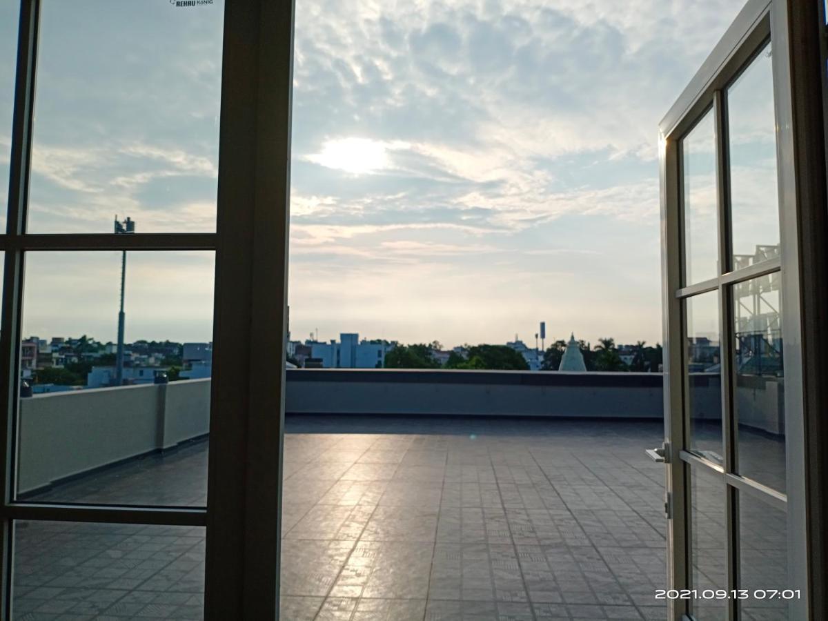 Hotel Royal Livin Βαρανάσι Εξωτερικό φωτογραφία